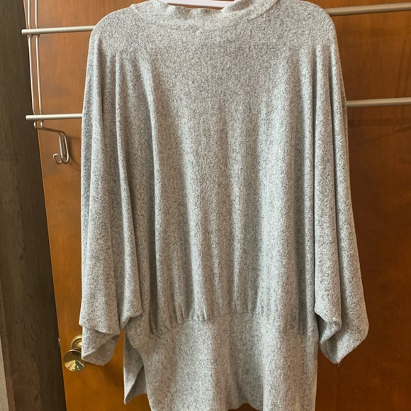 Saturday Sunday Kimono Sweater - Picture 3 of 5